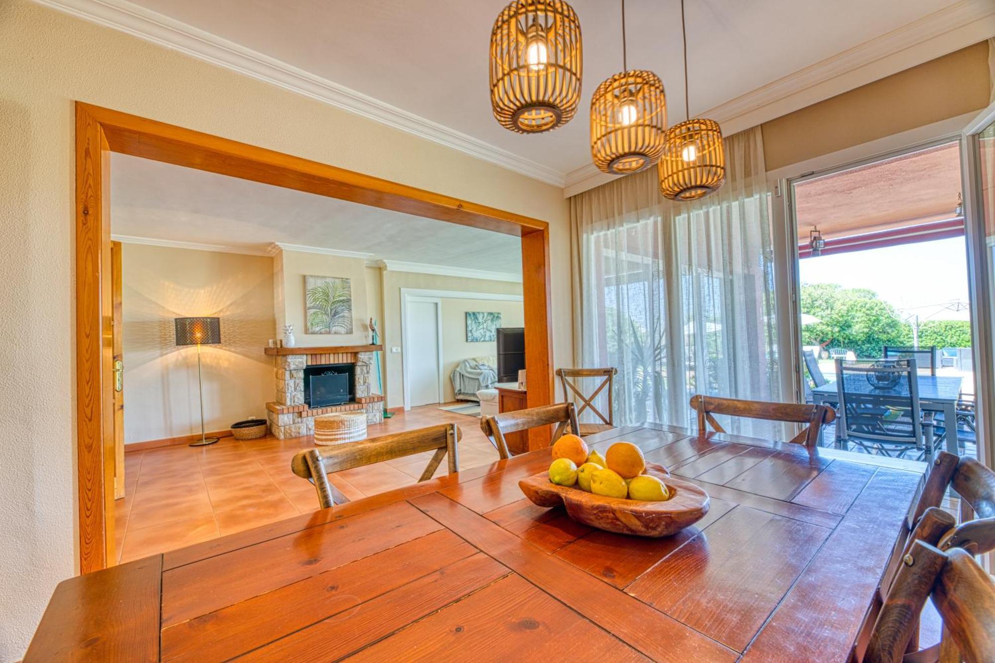 Feriehus Kentia Mallorca, Charming And Stylish Close To *